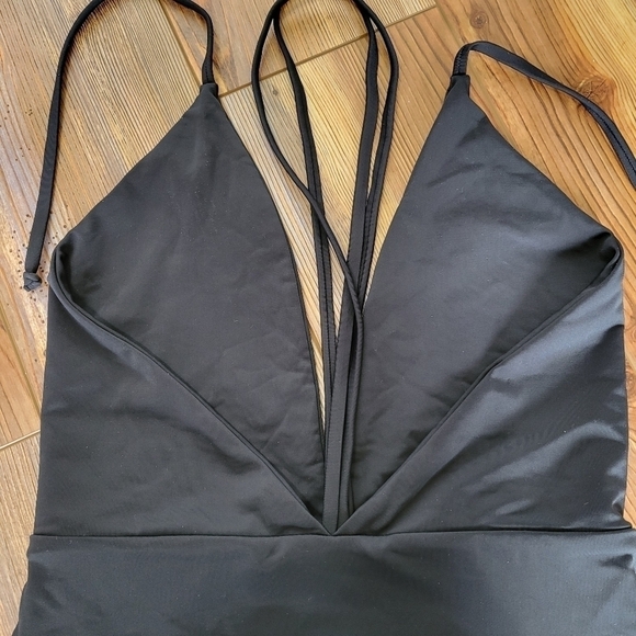 NEW Siempre Golden Trestles One Piece in Black Size M - Picture 5 of 8